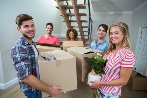 Local Sipson removal truck hire for house and office transport