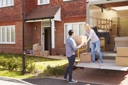 Local removal service handling property access challenges in Sipson
