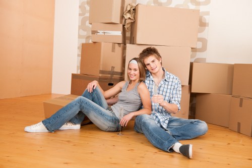 Moving van service for homes and businesses in Sipson
