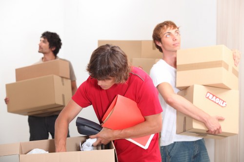Local packing service for homes and businesses near Sipson